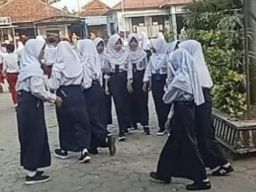 Manfaat Jalan Kaki ke Sekolah bagi Siswa, Dapat Meningkatkan Kebugaran