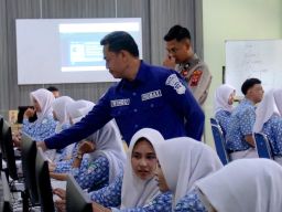Cegah Dampak Negatif Teknologi, Siswa SMKN 1 Pemalang Ikuti Pelatihan AI Bersama Polres Pemalang