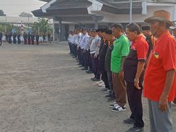 HUT RI ke-81, Sopir dan Crew Bus Gelar Upacara di Terminal Pemalang