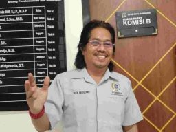 Buleks Minta Direksi Baru PDAM Surabaya Berani Benahi Keluhan Masyarakat