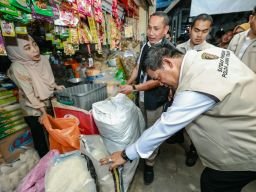 Harga Beras Premium Melambung, Satgas Pangan Jatim Usut Rantai Distribusi