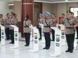 Kapolda Jatim Pimpin Sertijab Kabid TIK dan Sejumlah Kapolres Baru