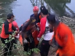 Seorang Pria Terpeleset dan Tenggelam di Sungai Comal Ditemukan Tewas