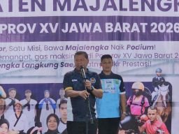 Bupati Eman Lepas Kontingen Porprov XV Jabar 2026, Bidik 10 Besar