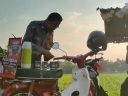 Unik Begini Cara Bhabin Dlanggu Ajak Warga Jaga Kamtibmas 