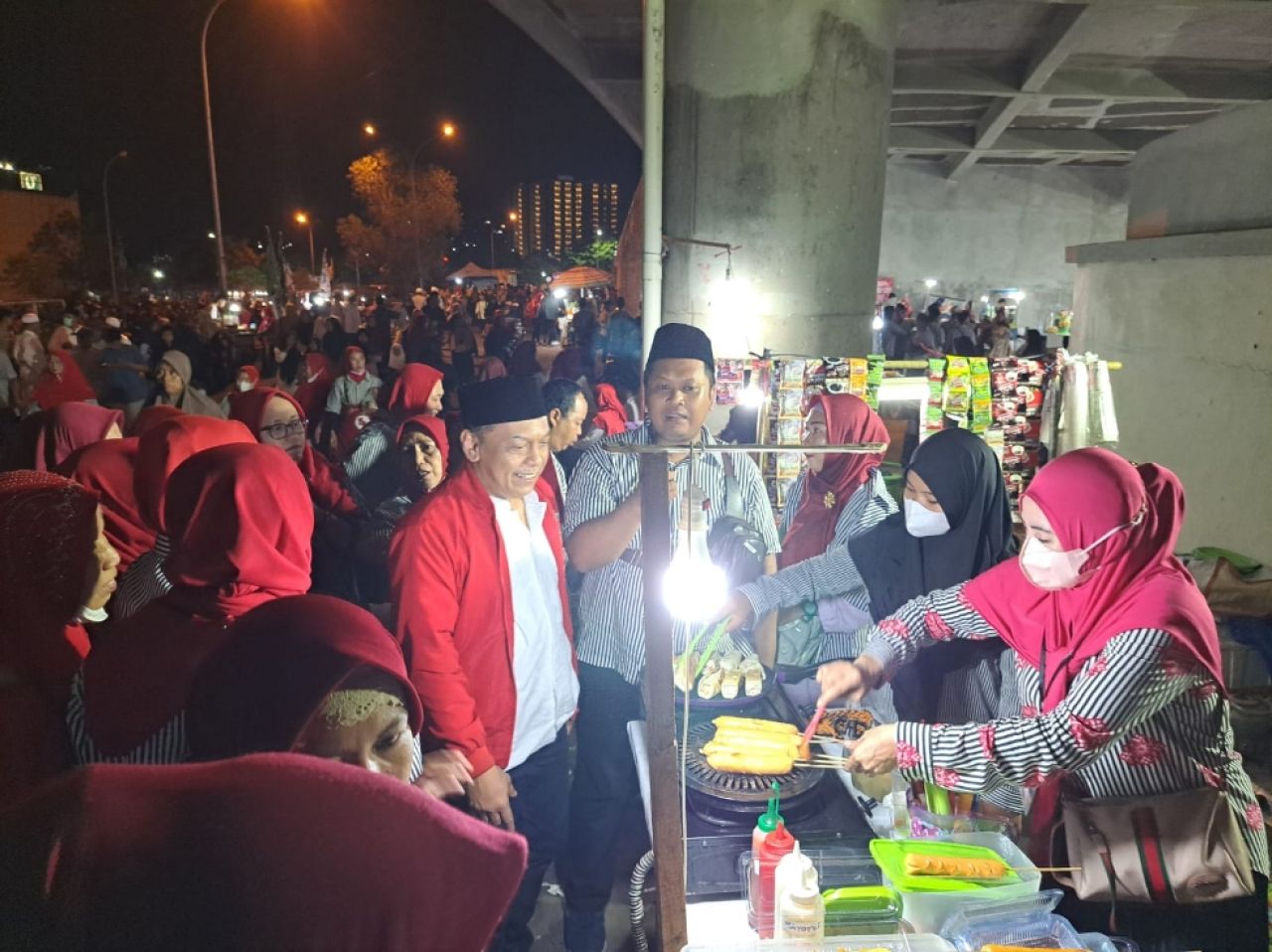 Anas Karno saat menghadiri Doa Keselamatan Untuk Bangsa Bersama Ganjar Pranowo dan Mahfud MD