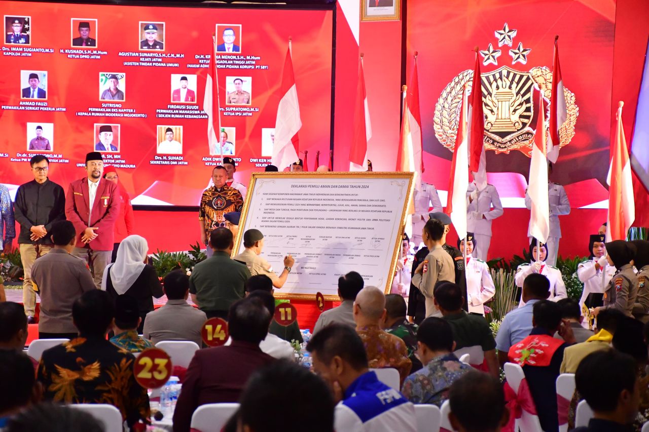 Dankodiklatal Mengikuti Deklarasi Pemilu  Damai di Polda Jatim, Ini 4 Poin Narasinya