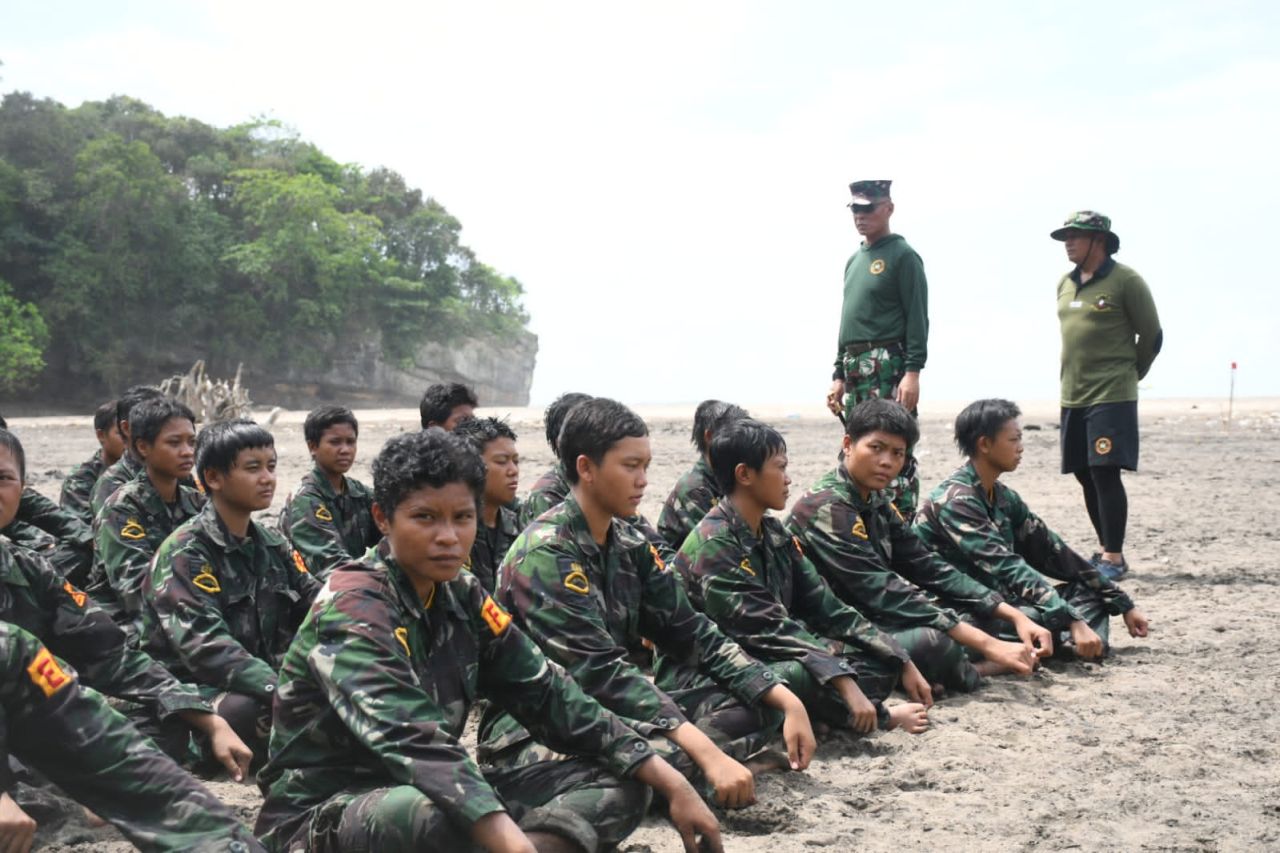 600 Siswa Dikmaba TNI AL Mengikuti Lattek Sea and Jungle Survival