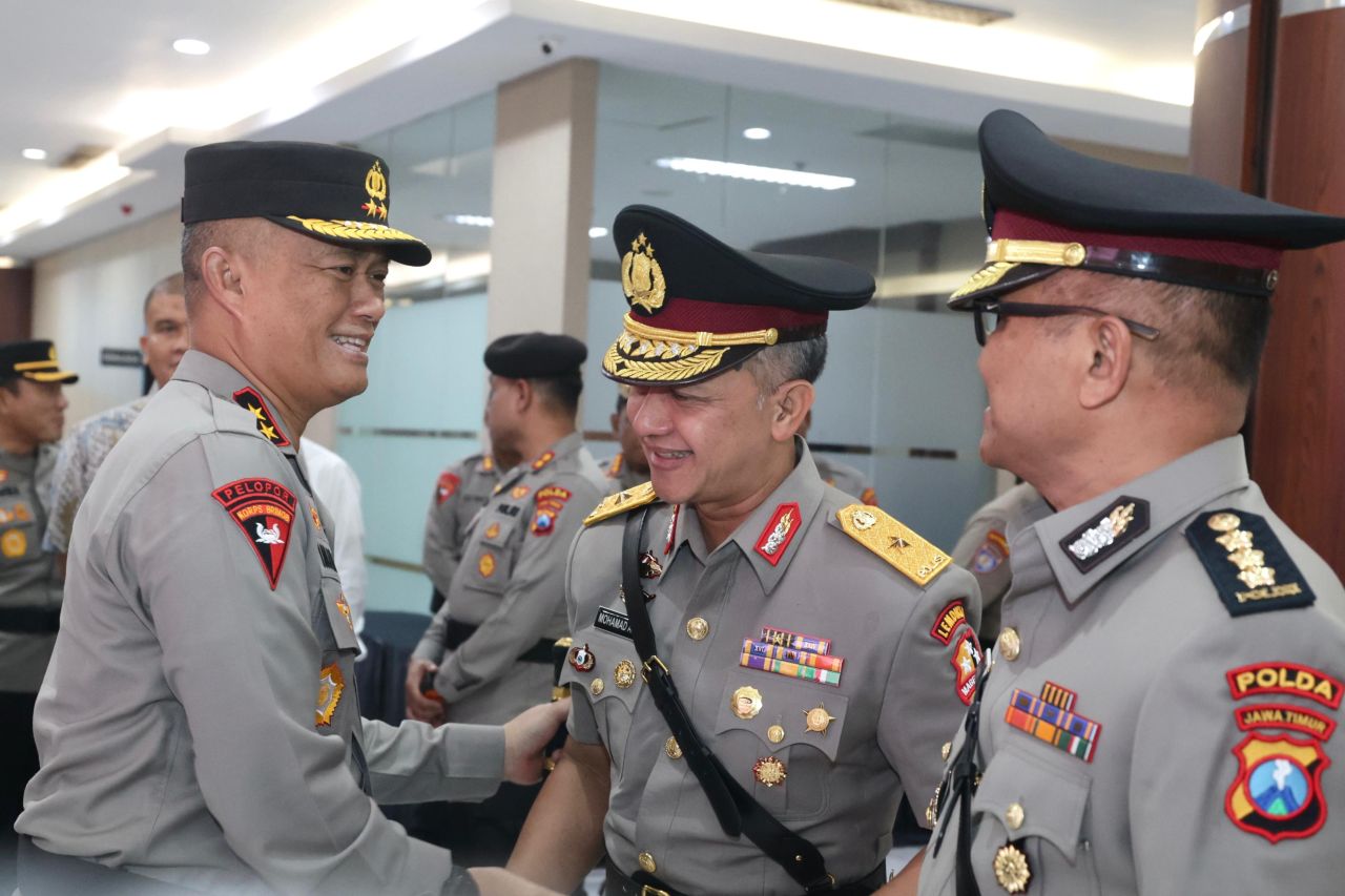 Mutasi Jabatan, Polda Jatim Lantik Sejumlah Kapolres dan Pejabat Utama