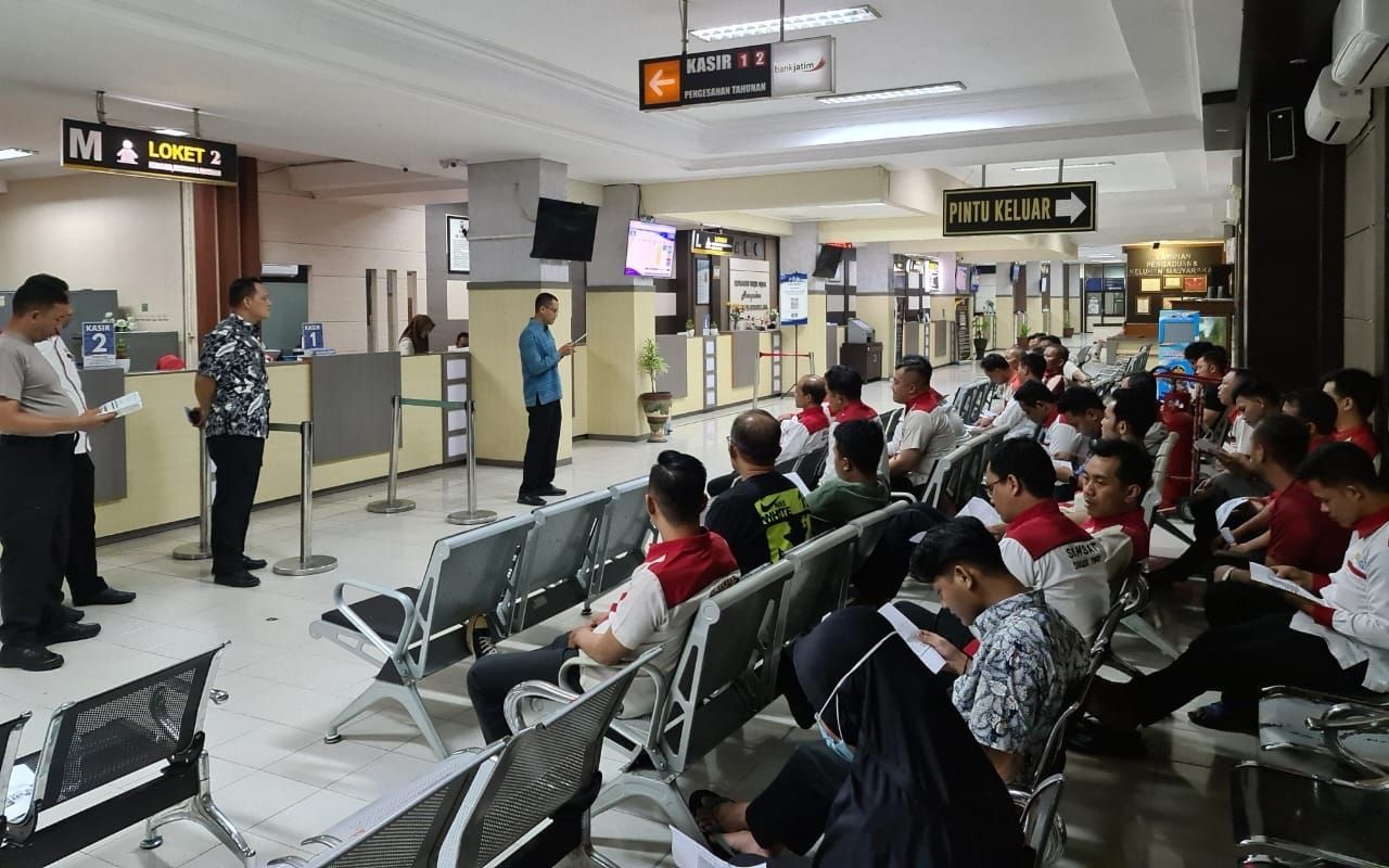 BPJS Ketenagakerjaan Surabaya Darmo saat melakukan sosialisasi