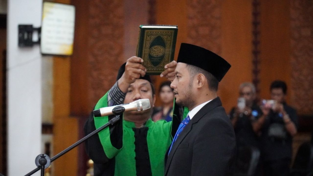 PAW, Airlangga Justitia Resmi Menjadi Anggota DRPD Surabaya