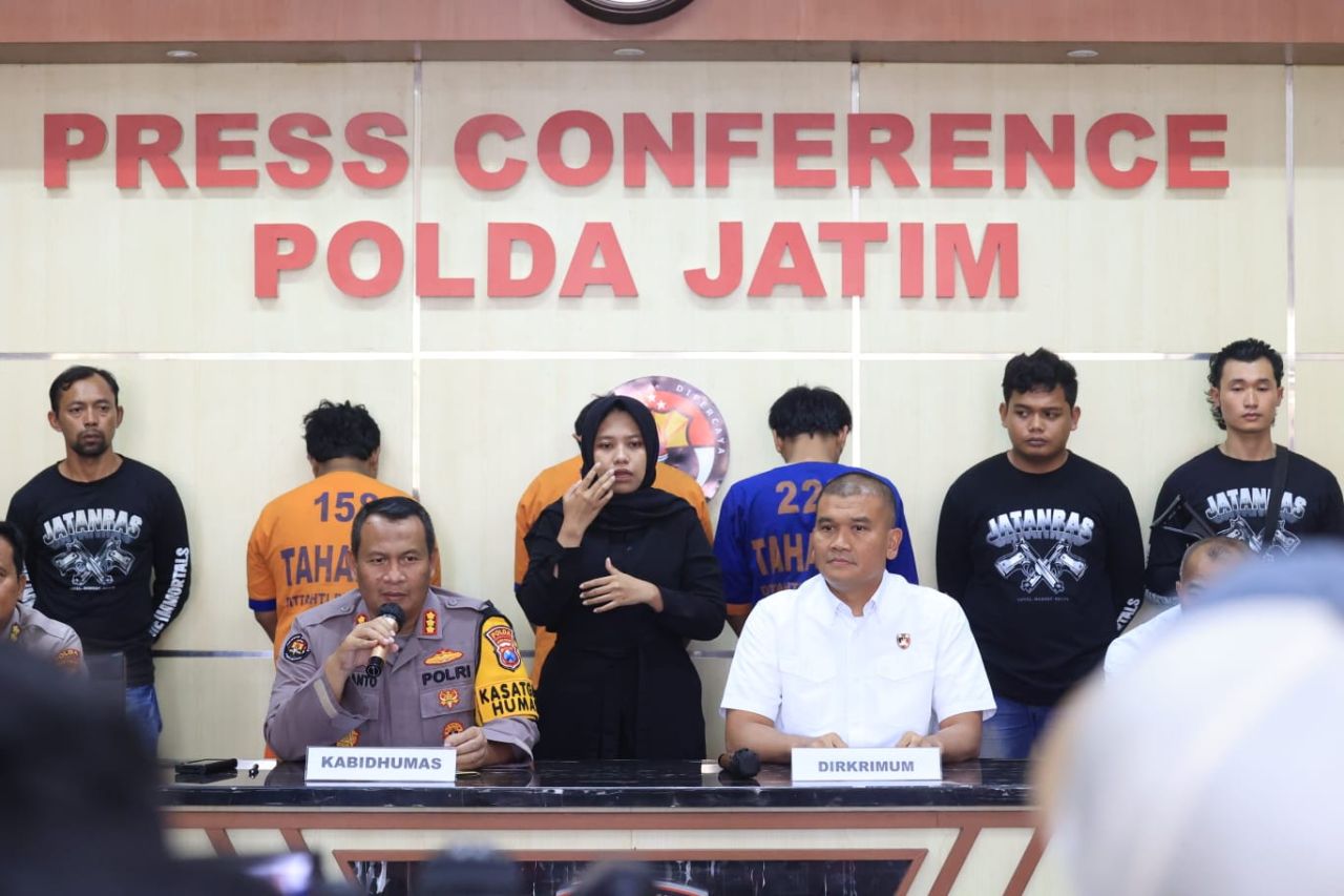 Ditreskrimum Polda Jatim Bekuk Empat Jambret Kalung Sadis