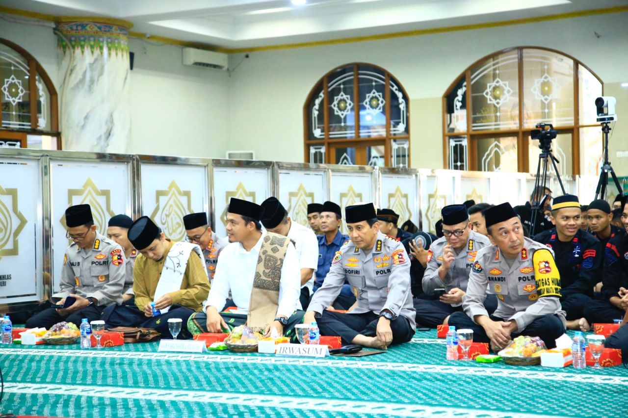 Mabes Polri Gelar Peringatan Isra Mikraj