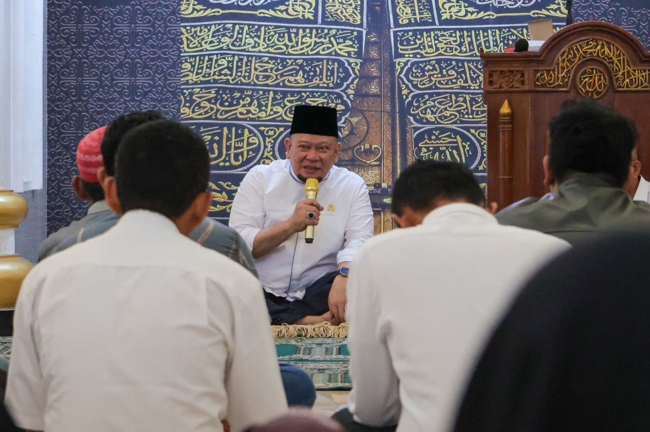 Ketua DPD RI Resmikan Masjid Sunan Kalijogo di Bekasi