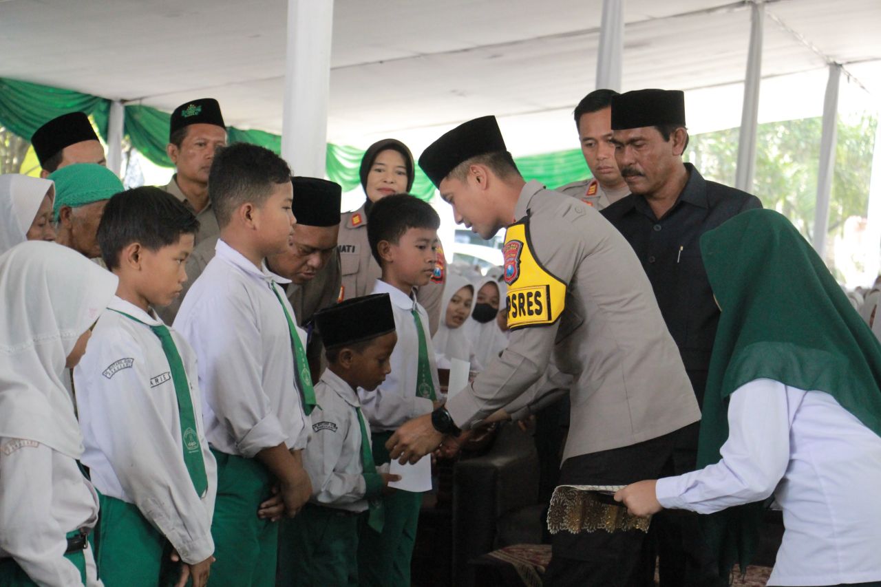 Pondok Ramadan, Kapolres Jember Beri Motivasi Siswa SMK Islam Bustanul Ulum