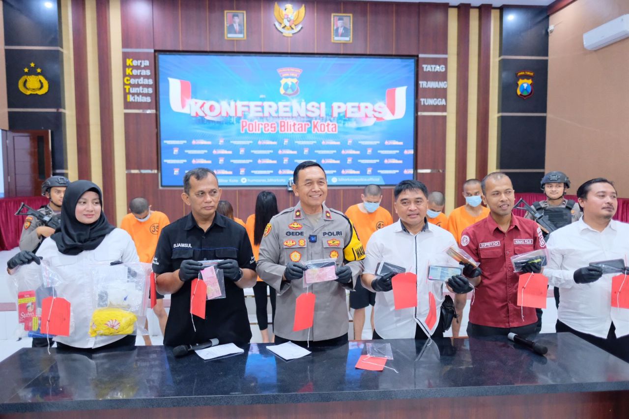 Polres Blitar Kota Bongkar TPPU Modus Prostitusi Online di Dua Lokasi