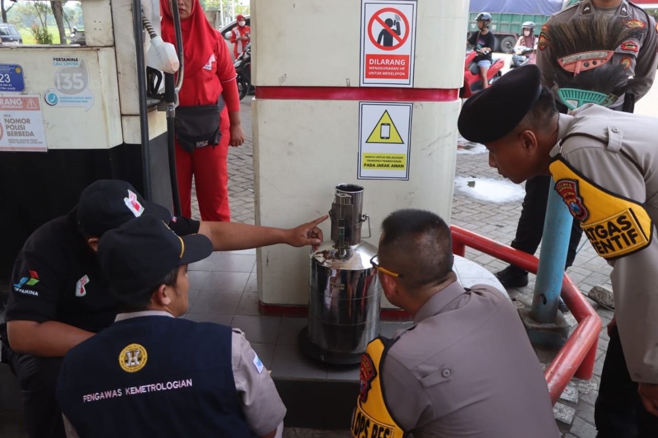 Polres Pasuruan Kota dan UPTD Metrologi Patroli Bersama, Ada Apa?