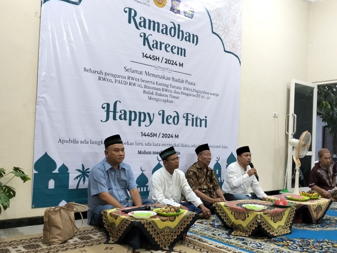 Cak Ghoni Silaturahmi Ramadan bersama Warga Bulak Rukem Timur