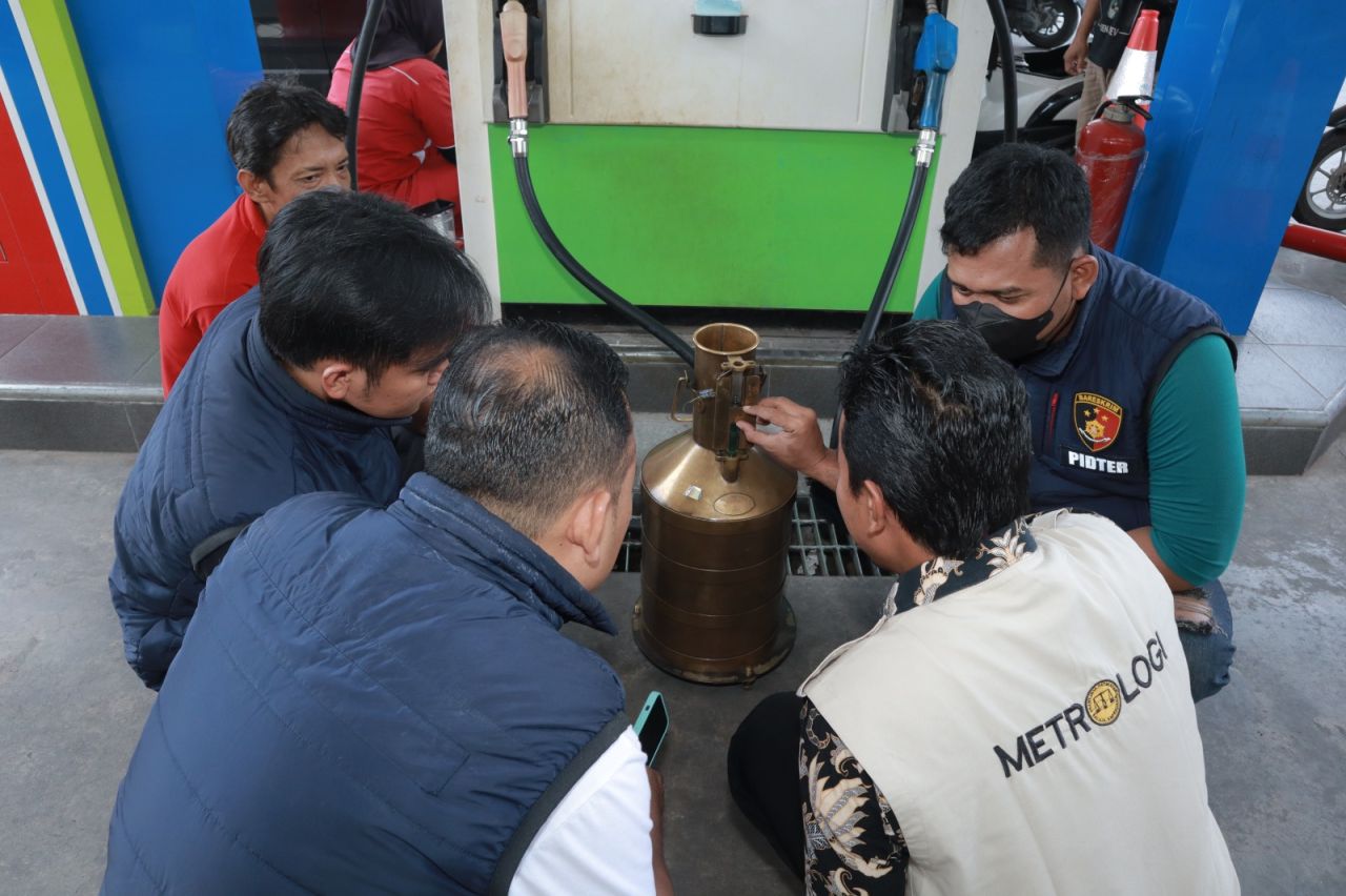 Menjelang Lebaran, Polres Lamongan Sidak SPBU