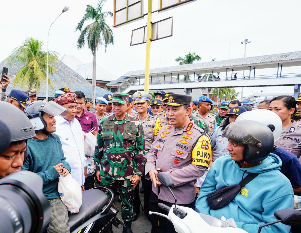 Komitmen TNI-Polri Beri Rasa Aman bagi Masyarakat yang Ingin Mudik