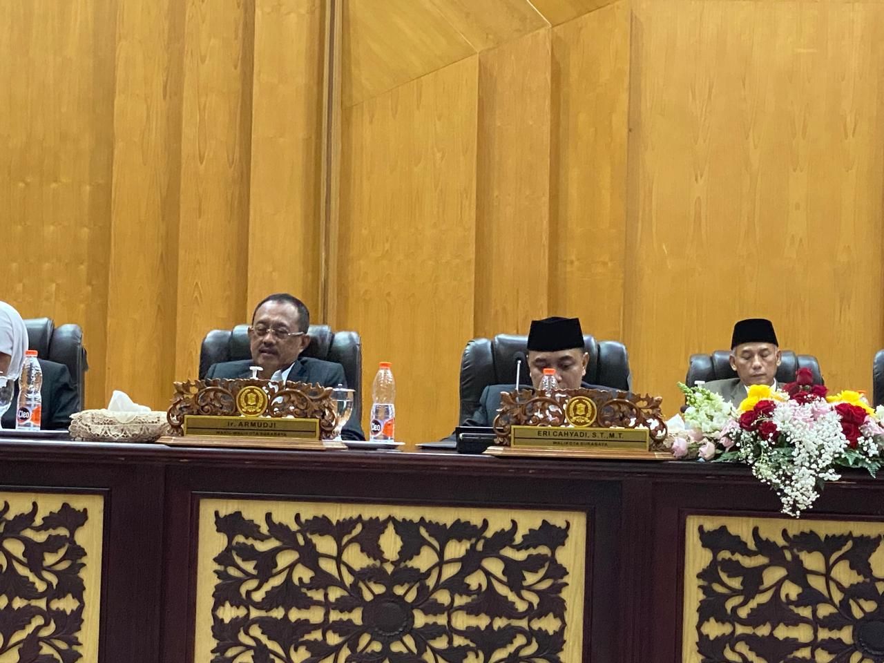 Eri - Armuji Hadiri di Sidang Paripurna, Ini Kata DPRD Surabaya