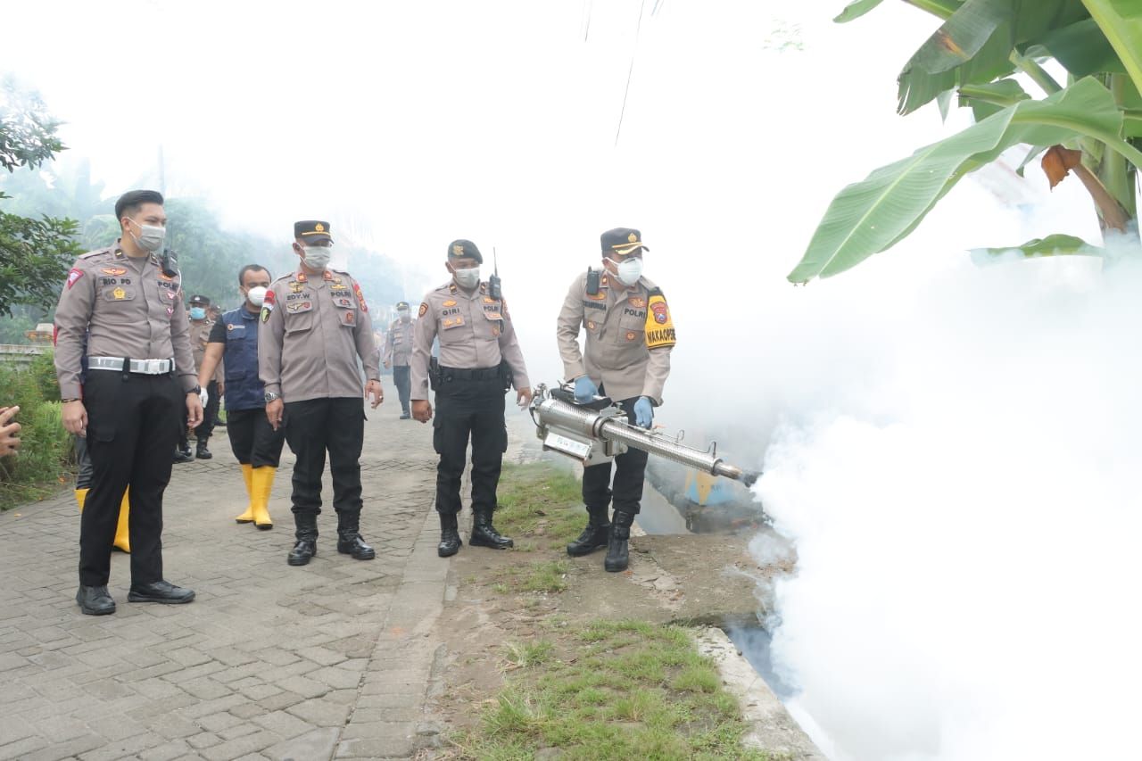 Fogging Serentak di Kabupaten Mojokerto