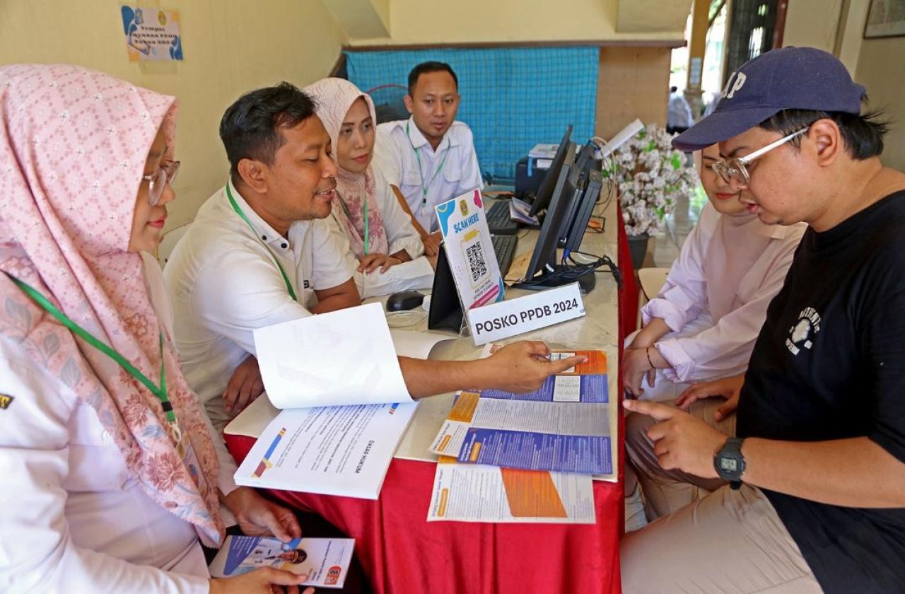 Dibuka di Tiap Sekolah, Posko Layanan PPDB Permudah Peserta Didik Akses PPDB Online