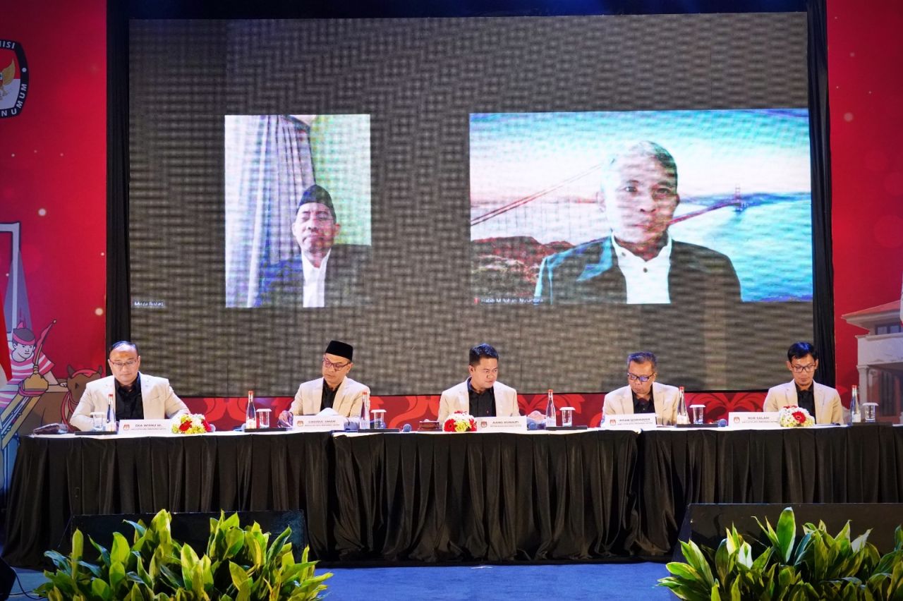 KPU Jatim tetapkan 120 calon terpilih anggota DPRD Provinsi Jawa Timur Periode 2024-2029