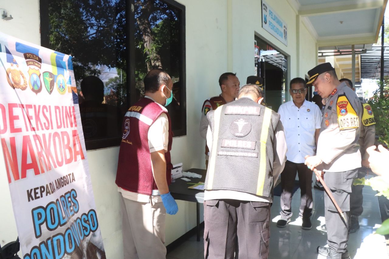 Tes urin Polres Bondowoso