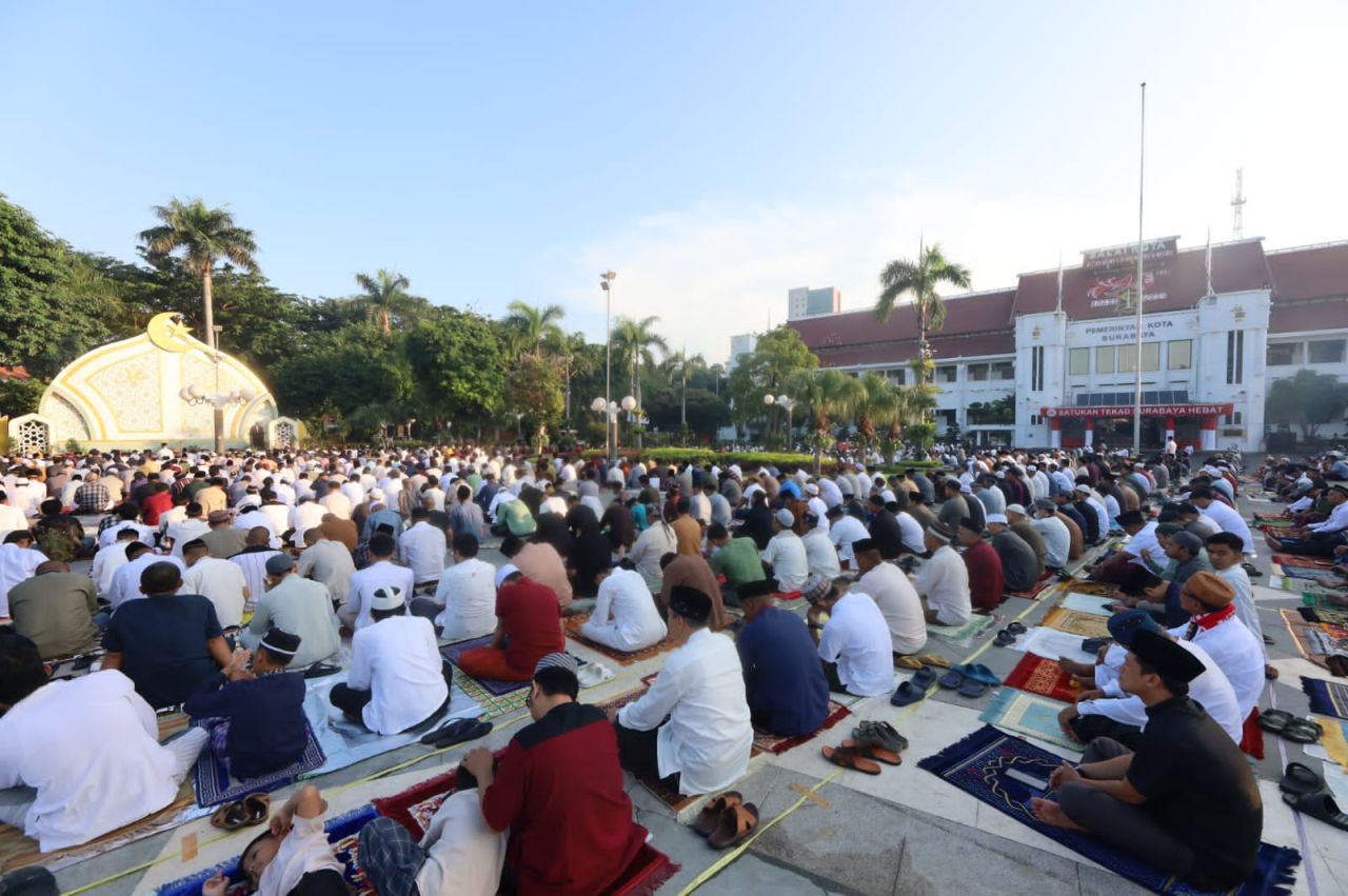 Wali Kota Eri Cahyadi Salat Iduladha 1445 H di Taman Surya
