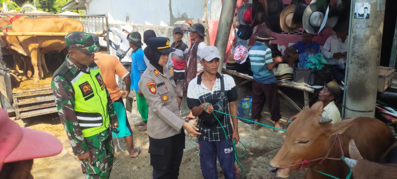 Polwan Polres Pamekasan