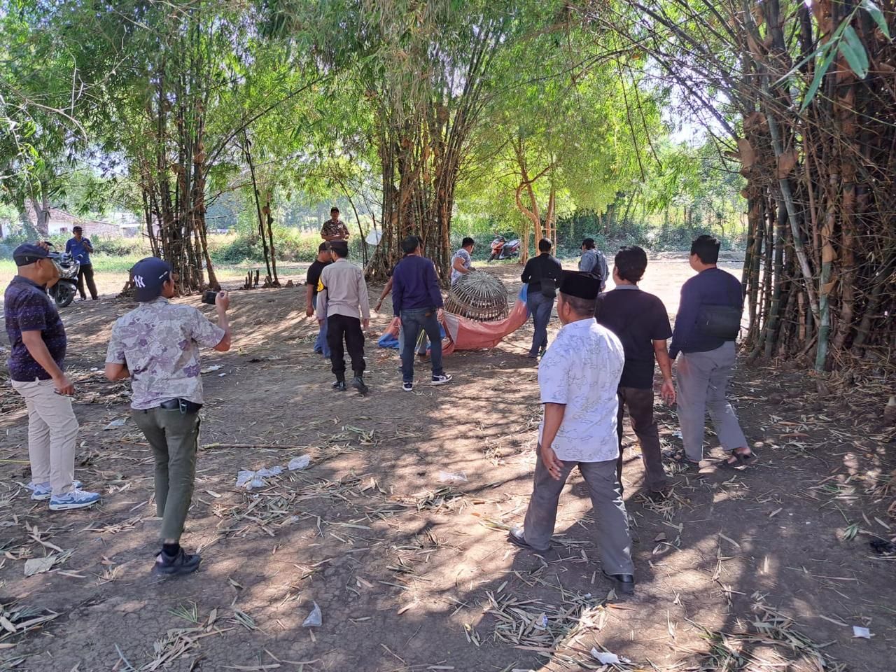 Lokasi yang diduga sebagai judi sabung ayam