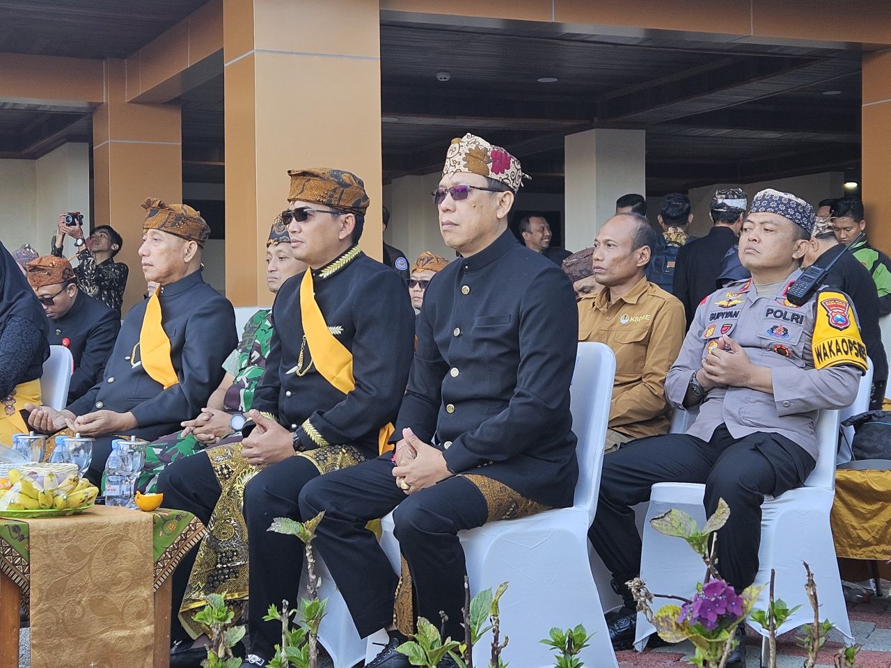 Kapolres Probolinggo dikukuhkan sebagai Warga Kehormatan Sesepuh Suku Tengger