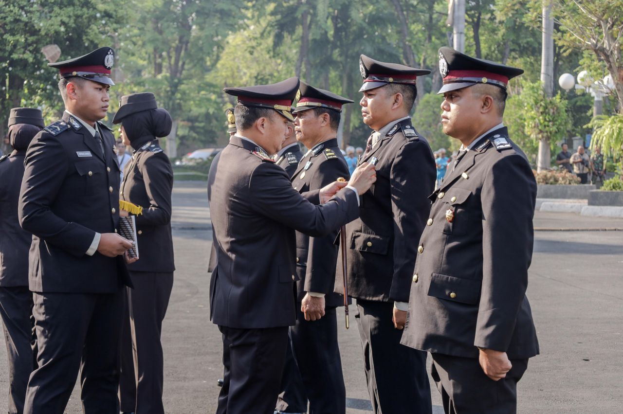 Upacara HUT Bhayangkara ke-78