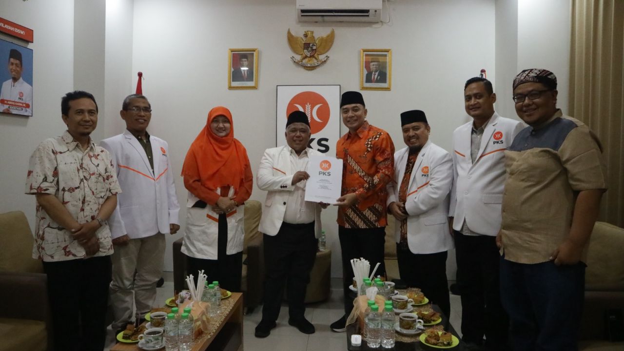 PKS Resmi Usung Eri Cahyadi Untuk Pilwali Surabaya 2024