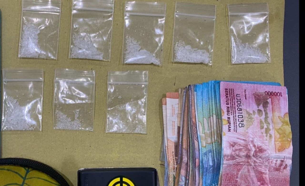 Dua Pria Dibekuk Diduga Sebagai Jaringan Pengedar Narkoba