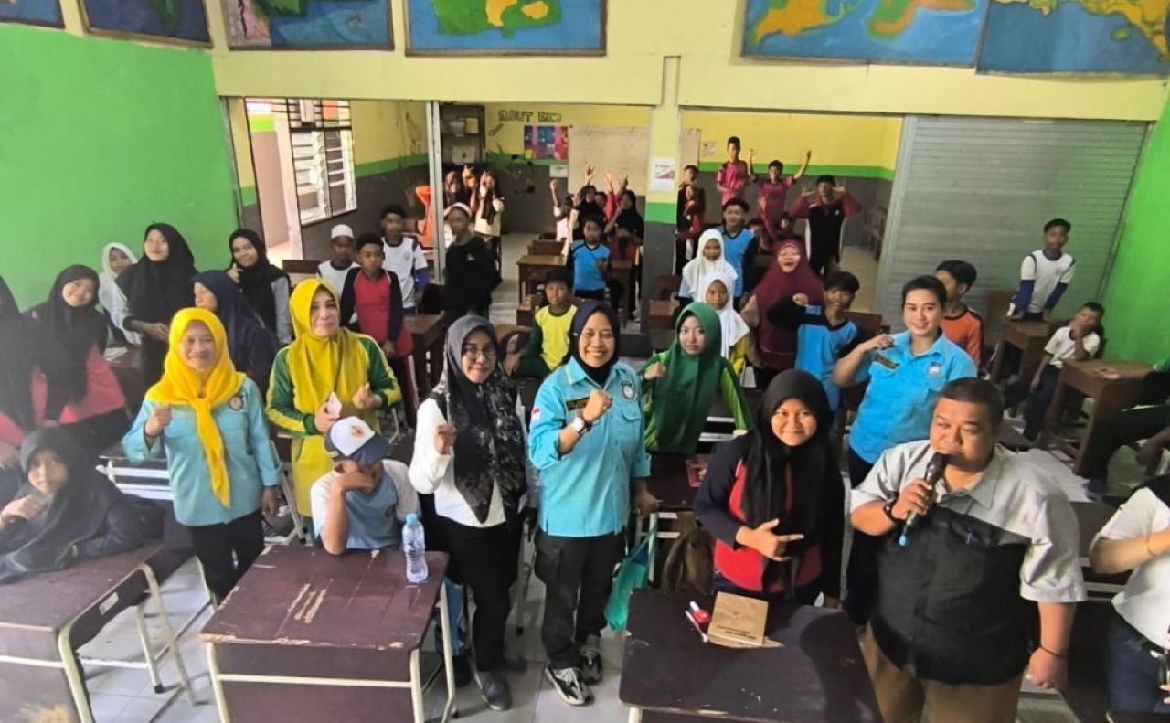 GMDM Surabaya Sosialisasi Bahaya Penyalahgunaan Narkoba di SMP PGRI VI Surabaya 