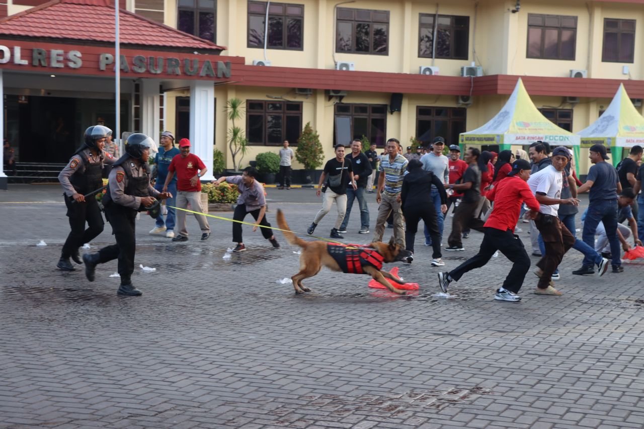Polres Pasuruan Gelar Simulasi Sispamkota 