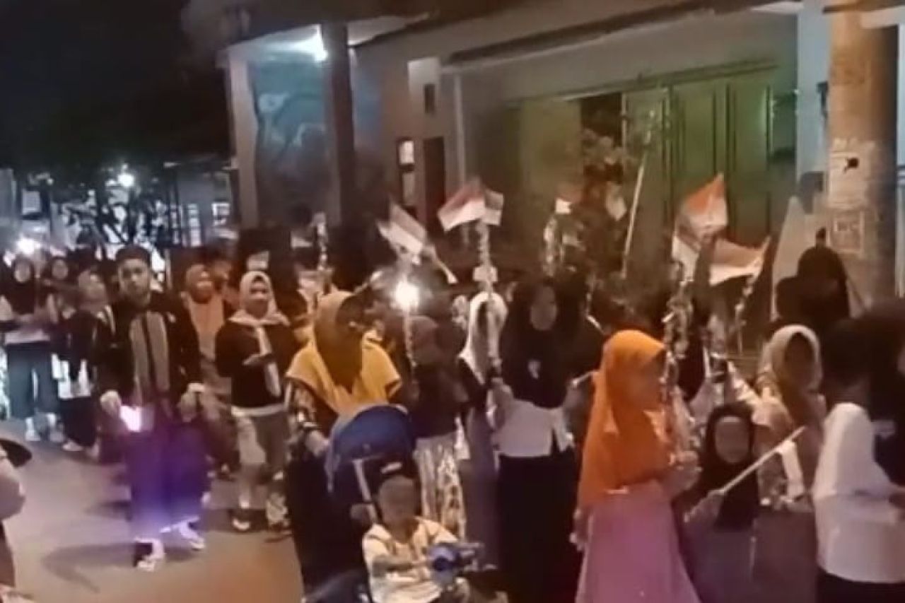 Ratusan Warga Jatimulya Turun Ke Jalan Meriahkan Tahun Baru Islam 