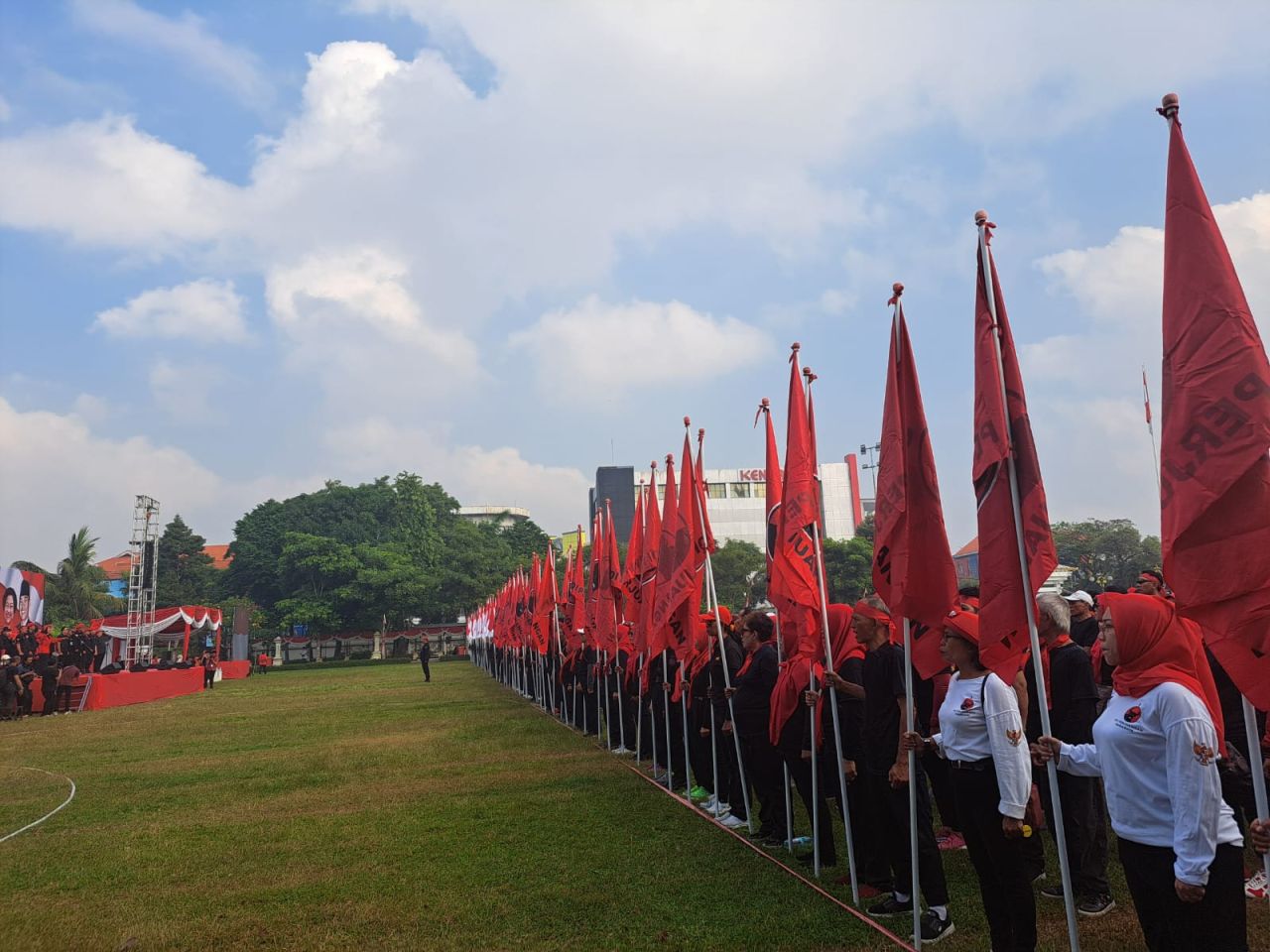 Songsong Pilkada Serentak 2024, PDI Perjuangan Gelar Apel Satgas