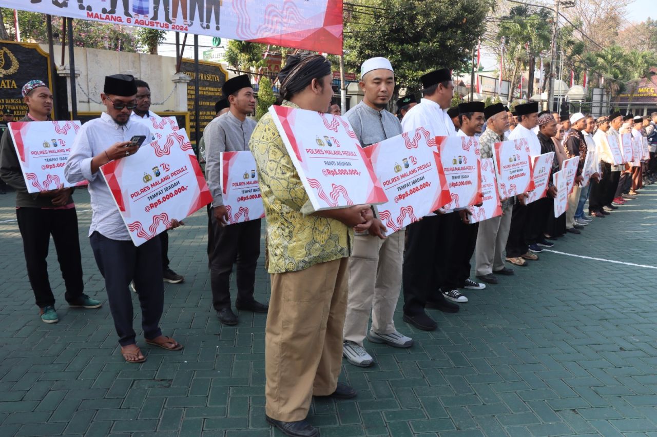 Bantuan dari Polres Malang kepada beberapa pihak