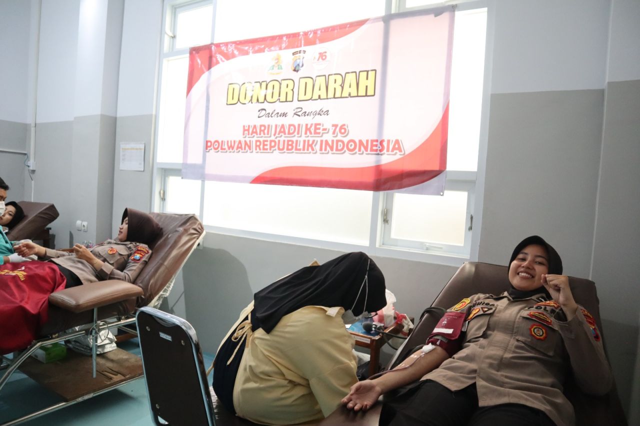 Songsong HUT Polwan ke-76 Srikandi Bhayangkara Donor Darah