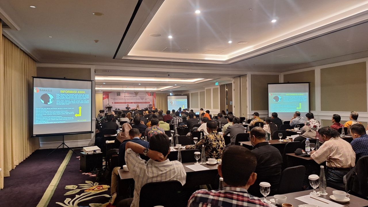 Bimbingan Teknis Bawaslu Kota Surabaya