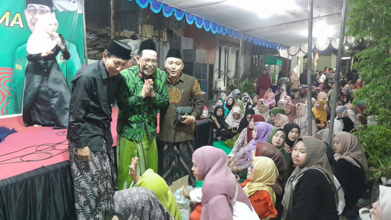 Syukuran Bersama Relawan, Cak Imin: Jadi Pelecut Perjuangkan Nasib Warga Kota Pahlawan