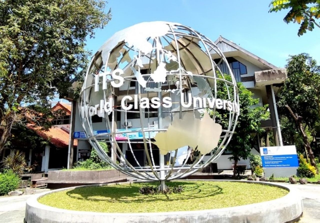 Lewat Karya Catra Warna Maba, ITS Sukses Catatkan Rekor MURI