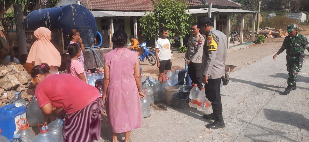 Bantuan air bersih