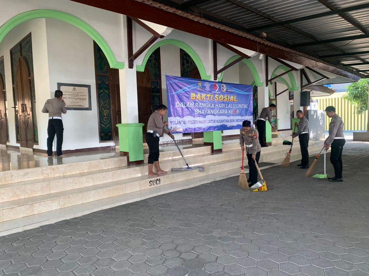 Bakti religi Polres Batu