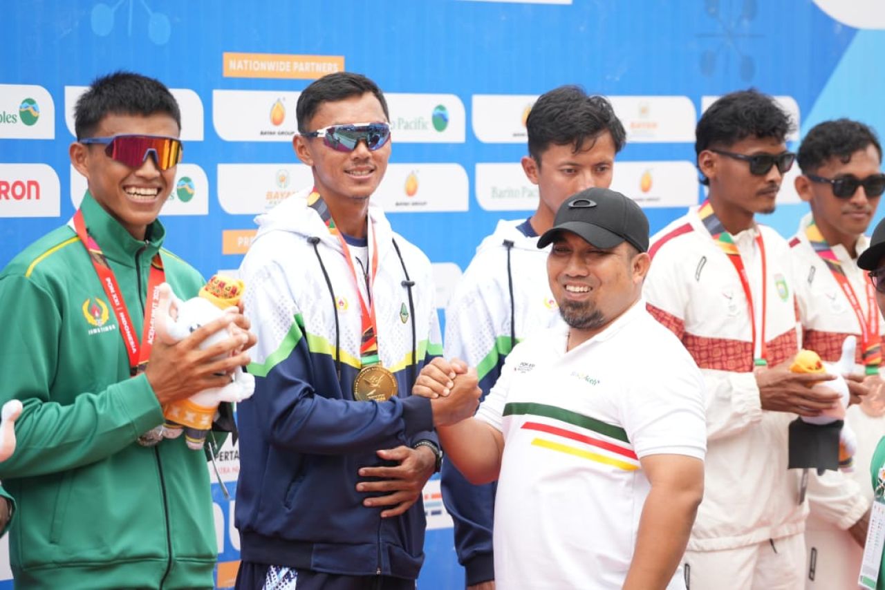 PON XXI, Denri Maulidzar Borong Tiga Emas Cabor Dayung Rowing