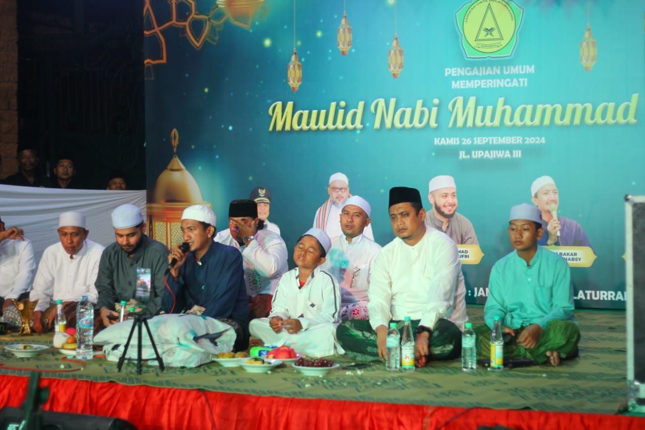 Cahyo saat menghadiri Maulid Nabi