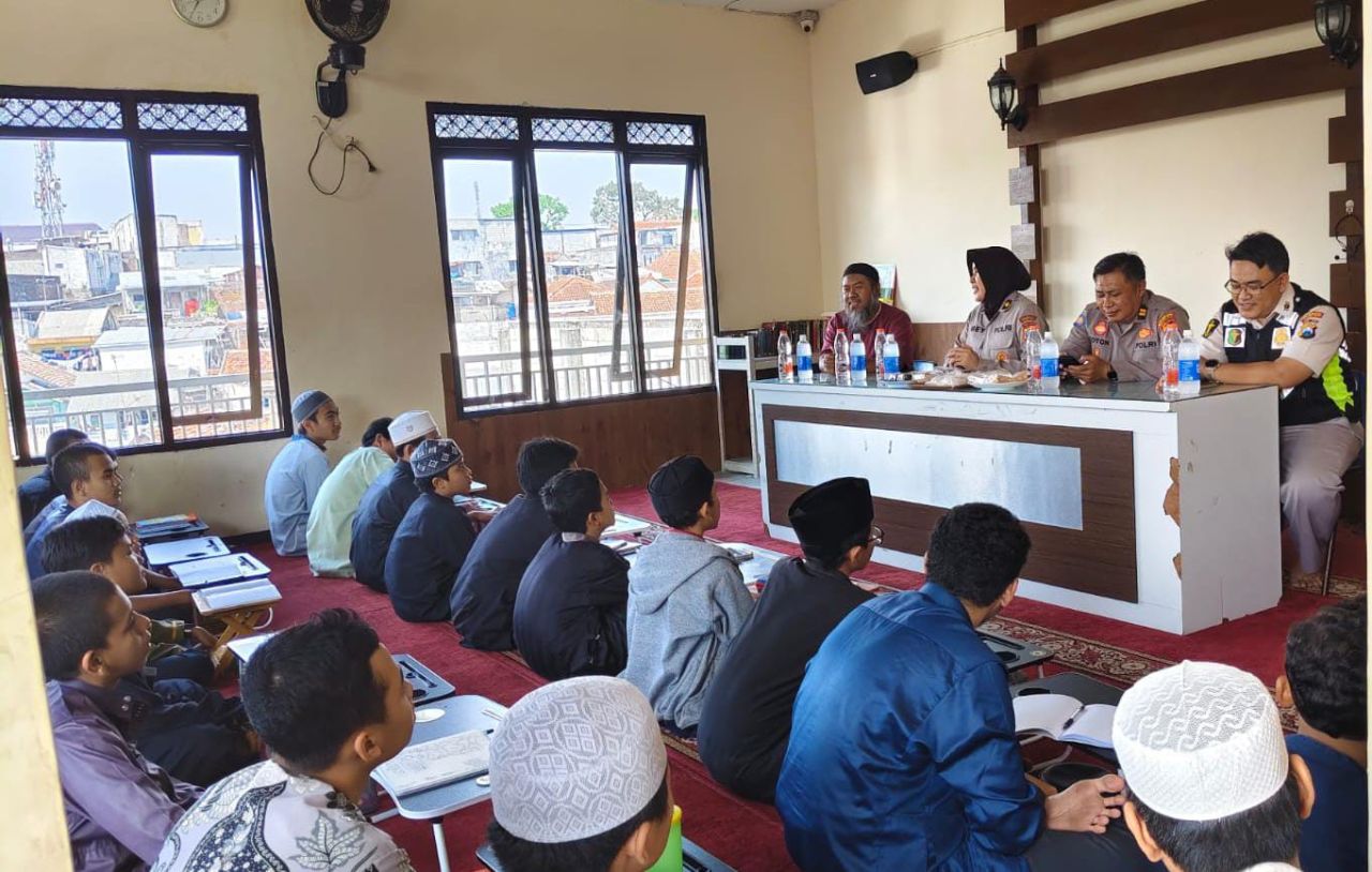 Sosialisasi Bahaya LGBT